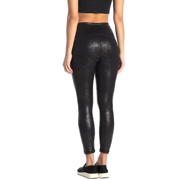 Z by Zella High Waisted Daily 7/8 Metallic Laminated Leggings Size Small - Picture 5 of 13